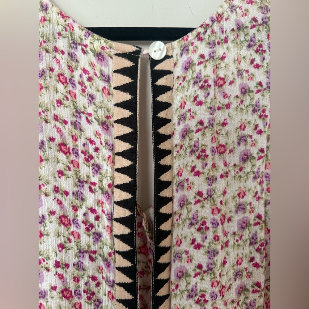Anthropologie RAGA Ditsy Floral Lightweight Boho Romper Jumpsuit with Tie - Picture 8 of 17